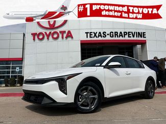 Used 2025 Kia K4 LXS video 1