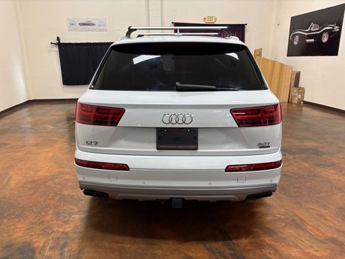 Used 2018 Audi Q7 3.0T Prestige AWD/4WD image 8
