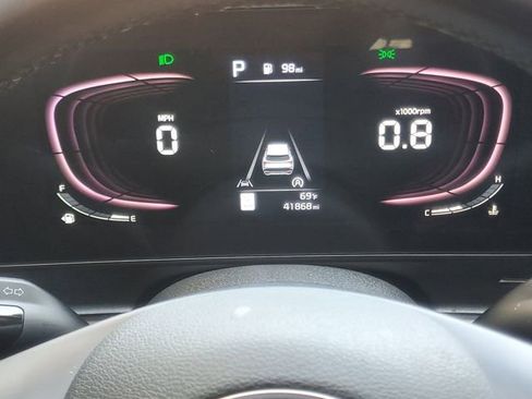 Used 2023 Kia Sportage EX image 22