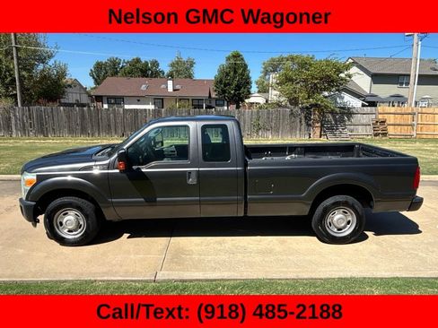 Used 2015 Ford F250 XL w/ Power Equipment Group RWD image 8