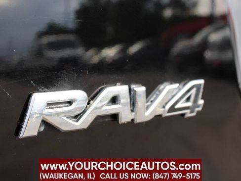 Used 2018 Toyota RAV4 Limited w/ All Weather Liner Package image 10