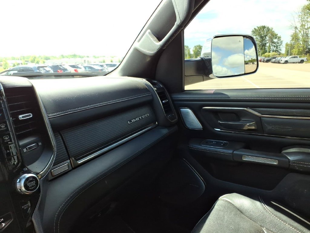 Used 2019 RAM 1500 Limited AWD/4WD image 13