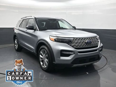 Used 2022 Ford Explorer Limited w/ Equipment Group 301A image 1