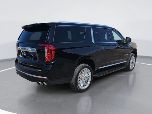 Certified 2024 GMC Yukon XL Denali AWD/4WD image 3