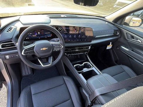 New 2026 Chevrolet Traverse LT w/ Sun and Wheel Package image 19