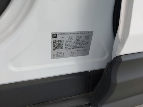 New 2023 Chevrolet Equinox RS w/ RS Leather Package AWD/4WD image 34