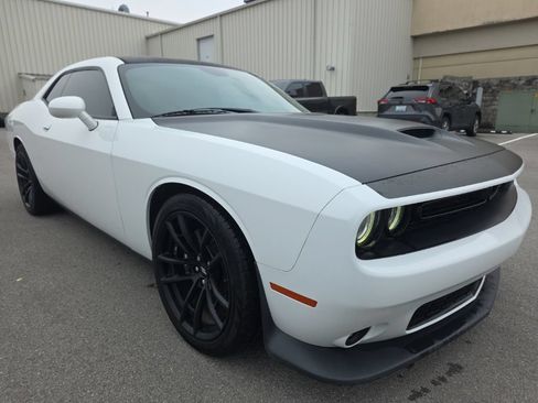 Used 2020 Dodge Challenger R/T Scat Pack w/ T/A Package RWD image 3