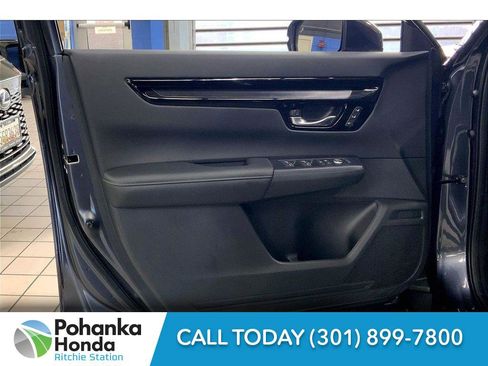 Used 2025 Honda CR-V EX-L image 25