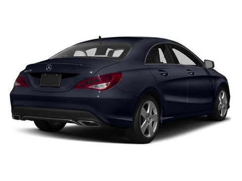 Used 2018 Mercedes-Benz CLA 250 4MATIC image 4