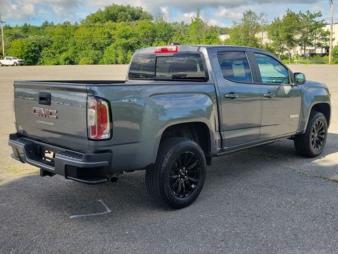 Used 2022 GMC Canyon Elevation w/ Trailering Package AWD/4WD image 5