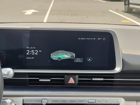 Certified 2023 Hyundai Ioniq 6 SEL w/ Cargo Package AWD/4WD image 17