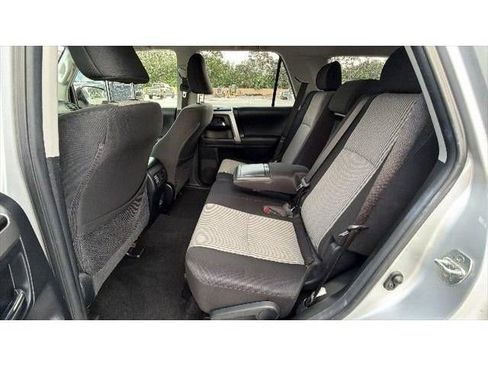 Certified 2024 Toyota 4Runner SR5 AWD/4WD image 35