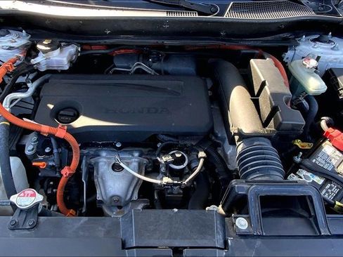Used 2025 Honda CR-V Sport-L image 9