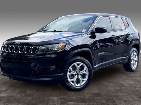 Certified 2025 Jeep Compass Sport AWD/4WD image 1