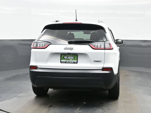 Used 2019 Jeep Cherokee Latitude w/ Cold Weather Group image 5