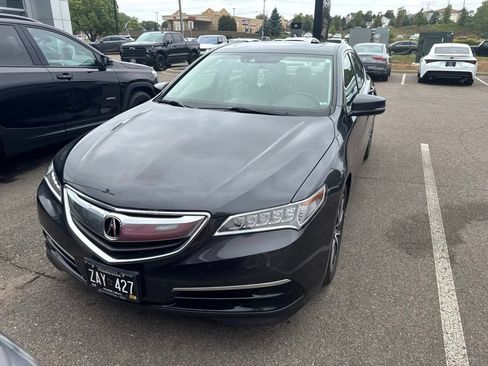 Used 2015 Acura TLX w/ Technology Package FWD image 4