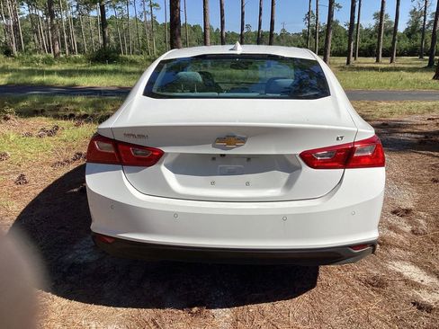 Used 2024 Chevrolet Malibu LT FWD image 6