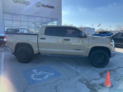 Used 2019 Toyota Tundra SR5 image 34