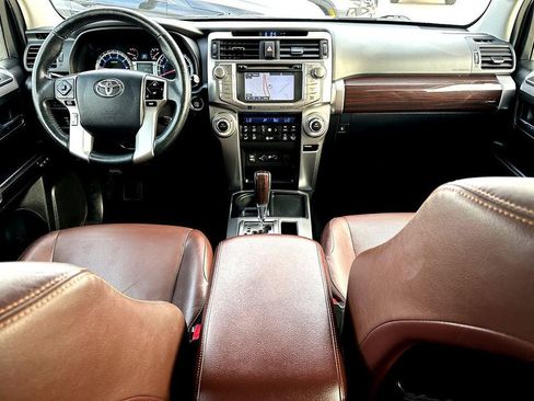 Used 2017 Toyota 4Runner Limited RWD image 31