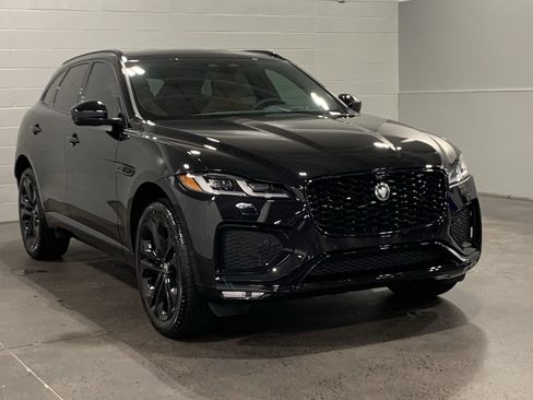 Used 2026 Jaguar F-PACE R-Dynamic S AWD/4WD image 11