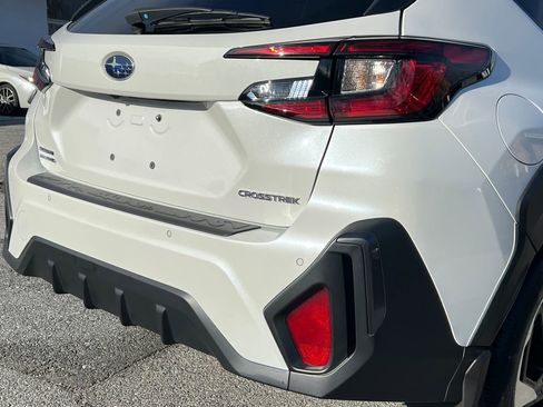 Certified 2025 Subaru Crosstrek 2.5i Limited w/ Crosstrek Mirror Package image 6