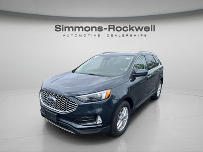 Used 2024 Ford Edge SEL w/ Convenience Package