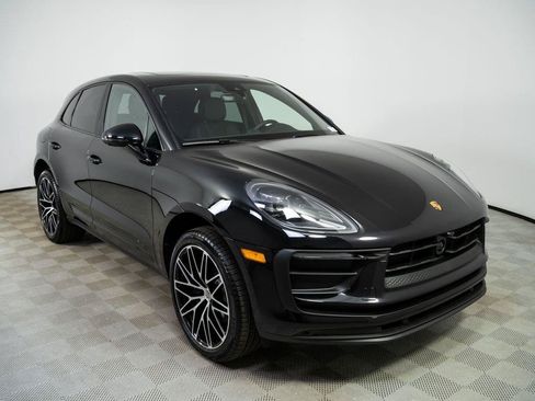 New 2026 Porsche Macan AWD/4WD image 27