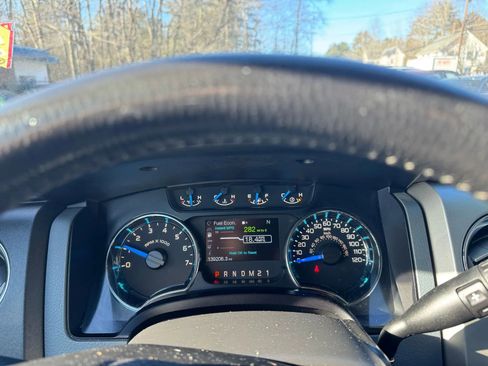 Used 2014 Ford F150 XLT w/ XLT Chrome Package AWD/4WD image 15