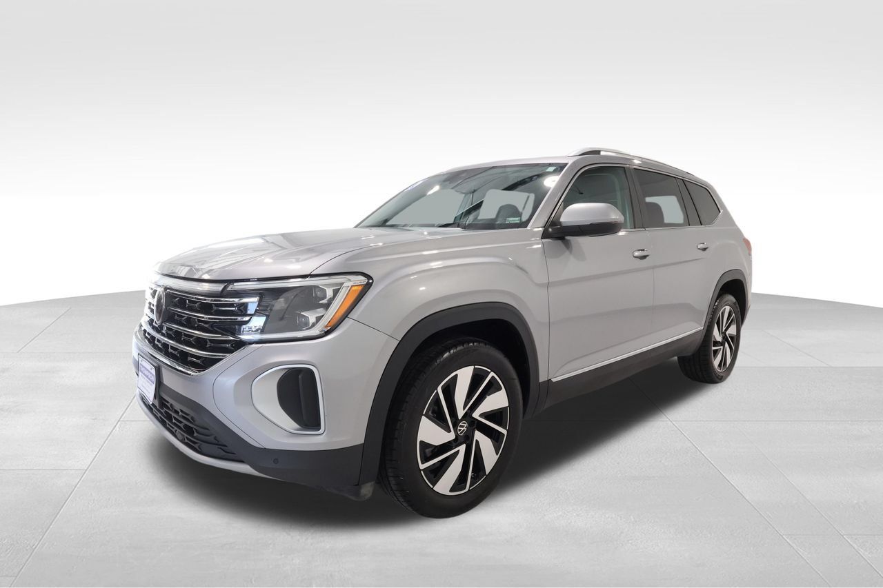 Used 2024 Volkswagen Atlas SEL AWD/4WD image 8