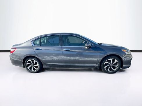 Used 2016 Honda Accord EX-L image 8