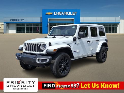 Used 2025 Jeep Wrangler Unlimited Sahara w/ Safety Group AWD/4WD image 1