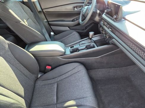 Used 2025 Honda Accord SE image 21