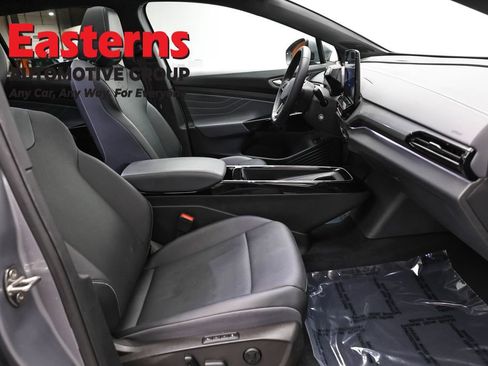 Used 2023 Volkswagen ID.4 Pro S image 23