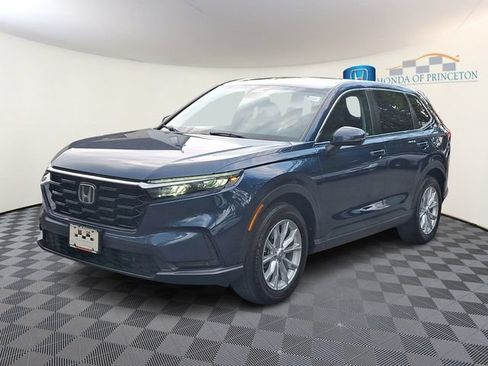 Used 2023 Honda CR-V EX-L image 3