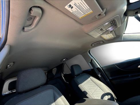 Used 2020 Chevrolet Equinox LT image 29