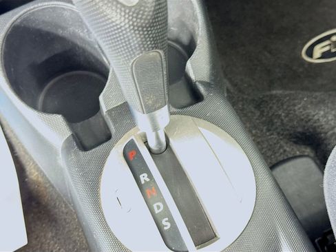 Used 2008 Honda Fit Sport image 19