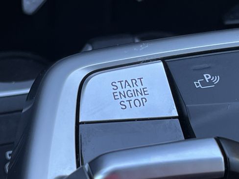 Used 2025 BMW X1 xDrive28i w/ Convenience Package image 20