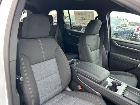 New 2026 GMC Acadia Elevation AWD/4WD image 40