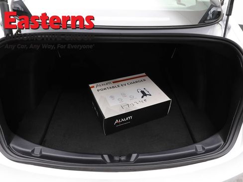 Used 2023 Tesla Model 3 Standard Range RWD image 9