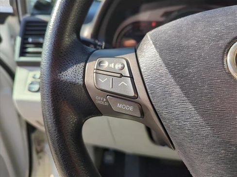 Used 2010 Toyota Venza FWD image 17