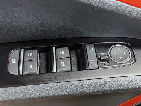 Used 2023 Kia Soul GT-Line image 11