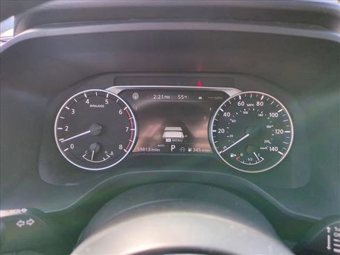 Used 2024 Nissan Rogue SV image 11