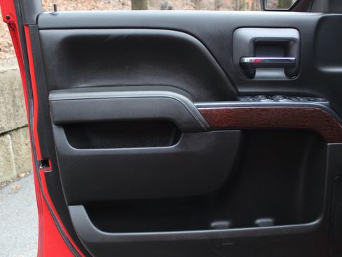 Used 2016 GMC Sierra 1500 SLE w/ SLE Value Package image 11