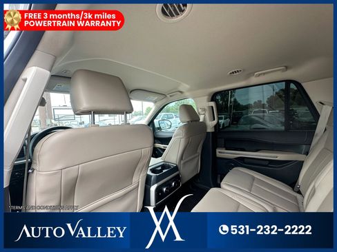 Used 2022 Ford Expedition XLT AWD/4WD image 24