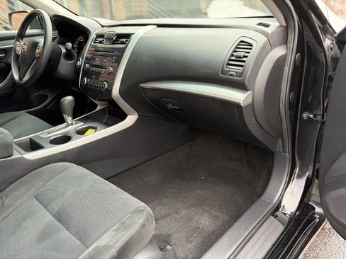 Used 2015 Nissan Altima 2.5 S w/ Power Driver Seat Package image 10