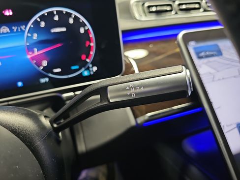Certified 2023 Mercedes-Benz Maybach S 580 4MATIC image 26