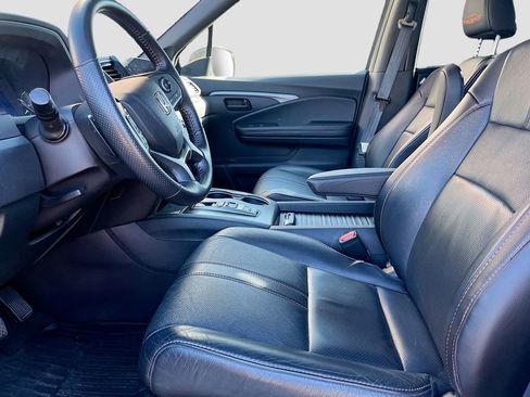 Used 2023 Honda Passport TrailSport image 20