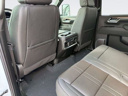 New 2026 Chevrolet Silverado 2500 High Country w/ High Country Premium Package image 17