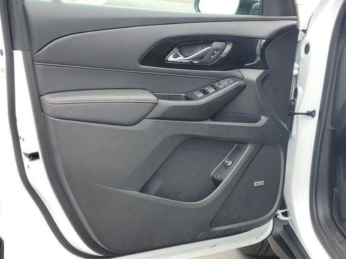 Used 2023 Chevrolet Traverse RS w/ LPO, Floor Liner Package FWD image 22