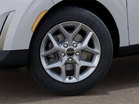 New 2025 Kia Soul S image 10